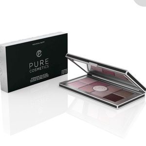 Pure Cosmetics Eyeshadow Palette